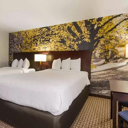 Clarion Pointe Hotel อาบิงดอน ภายนอก รูปภาพ