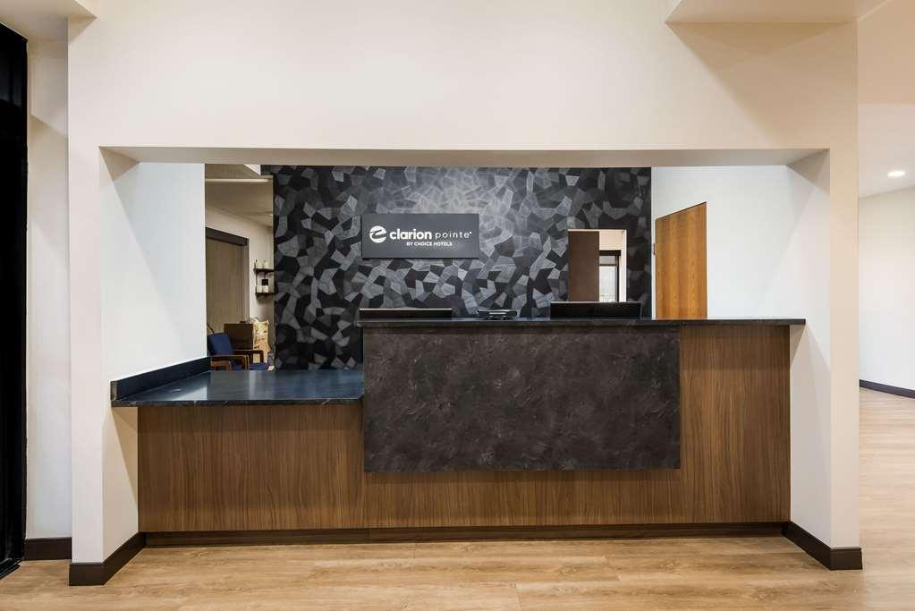 Clarion Pointe Hotel อาบิงดอน ภายใน รูปภาพ